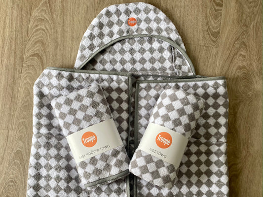 The Checker Bundle