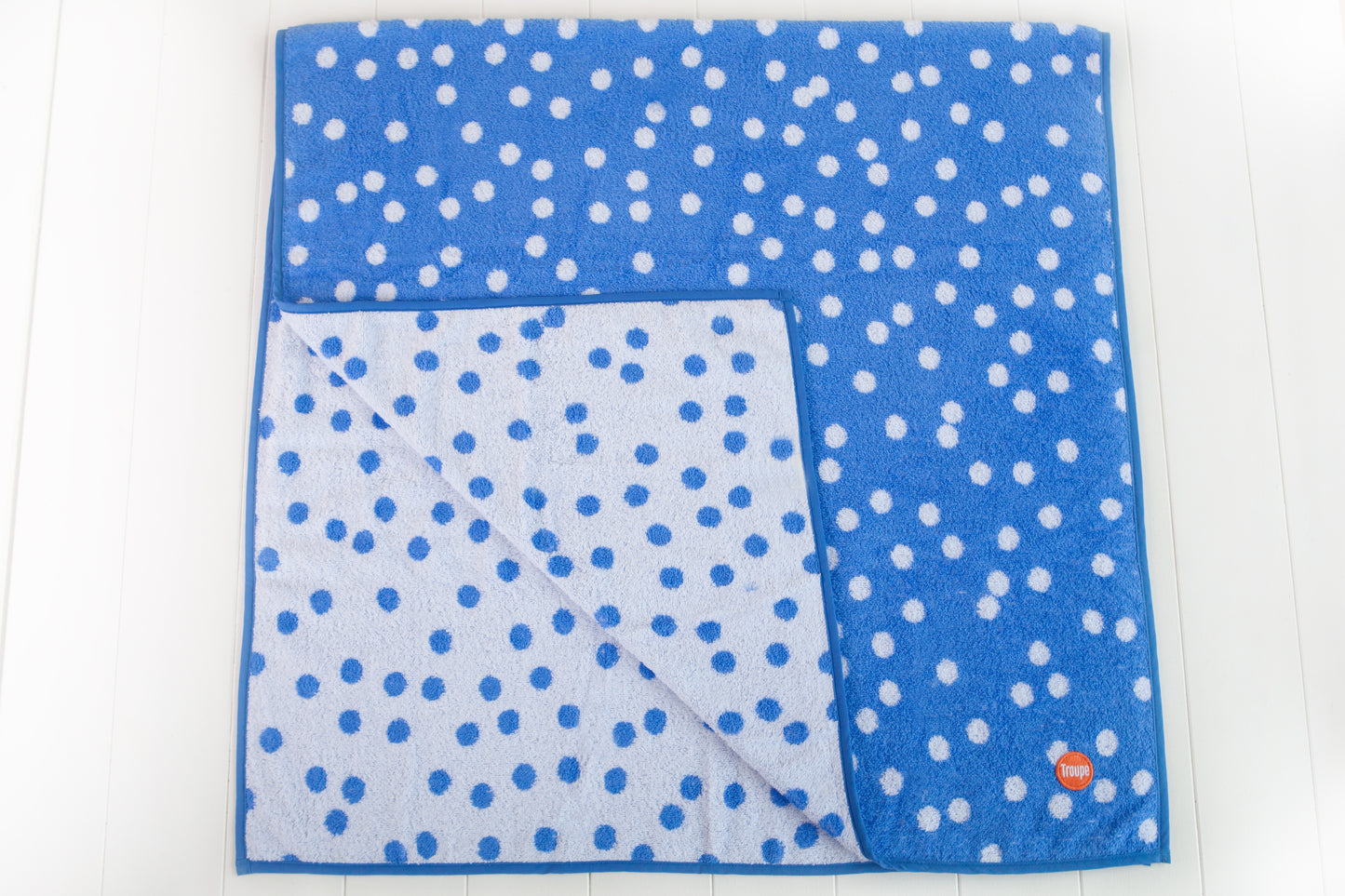 The Classic Towel - Blue with White Dot